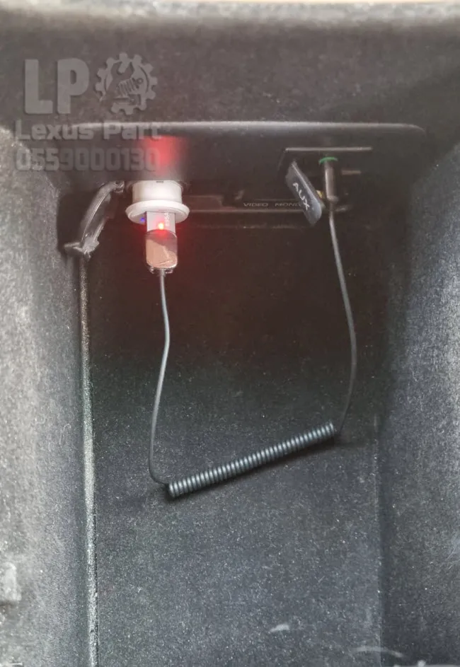 صورة إضافية لمنتج: مدخل اي يو اكس AUX لكزس – متجر سلطان