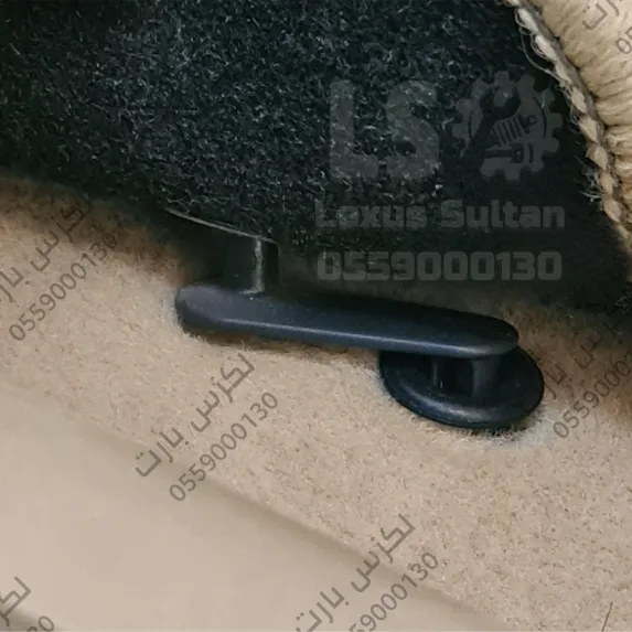 مشبك فرش دعاسات لكزس