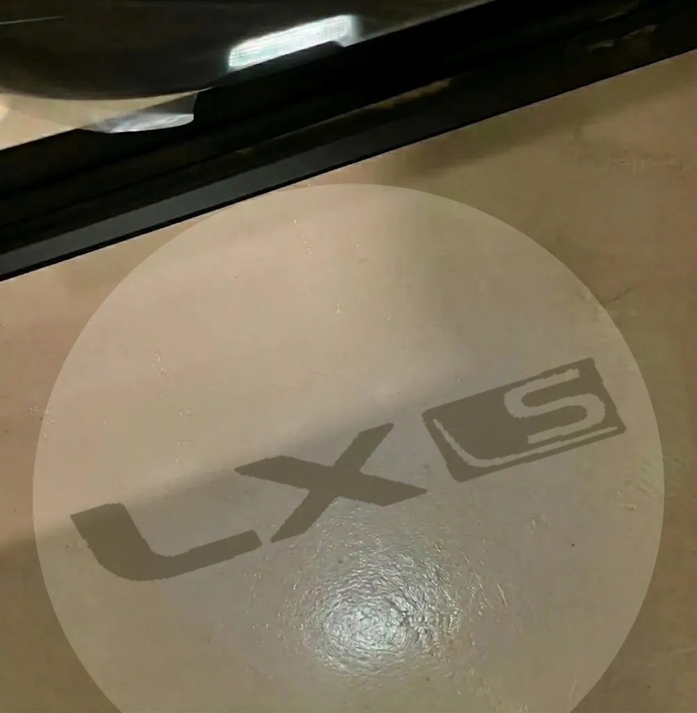 شراء اضاءة ابواب ترحيبيه شعار لكزس LX أسود